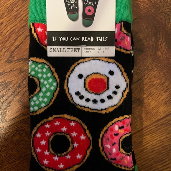 Set of 3 Novelty Socks - Picture 4 of 5